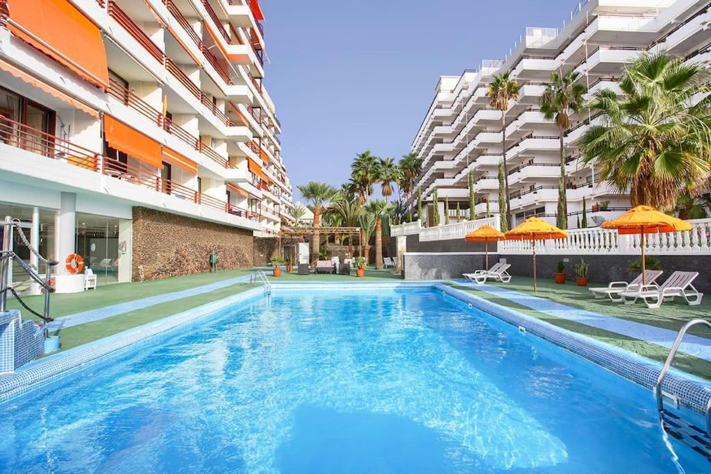 Roberta Apartment Playa De Las Americas Екстер'єр фото
